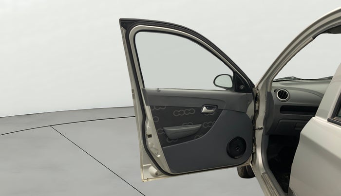 2015 Maruti Alto 800 LXI, Petrol, Manual, 39,053 km, LHS Front Door