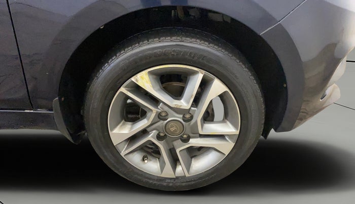2022 Tata TIGOR XZA PLUS PETROL, Petrol, Automatic, 28,955 km, Right Front Wheel