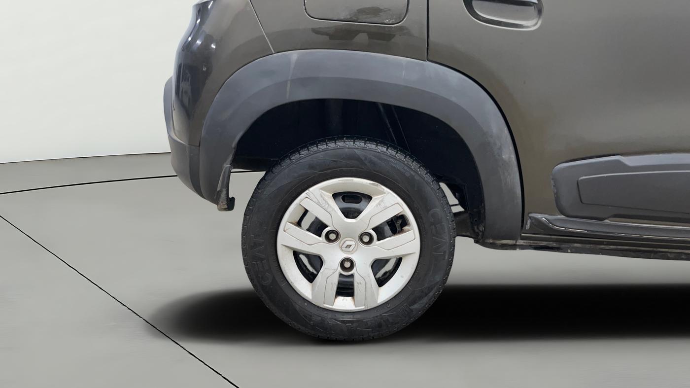2017 Renault Kwid RXT 1.0 AMT (O), Petrol, Automatic, 50,855 km, Right Rear Wheel