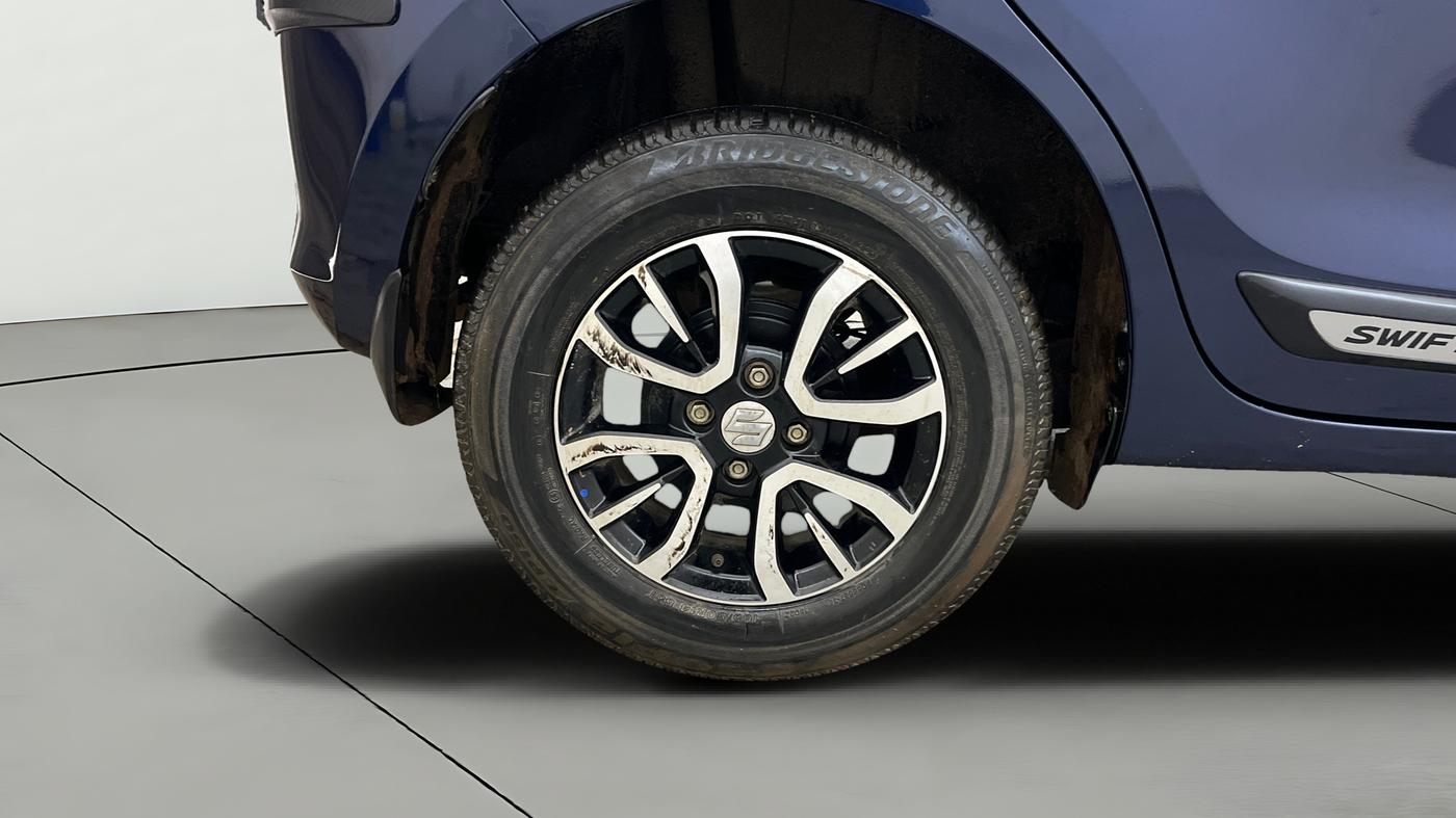 2023 Maruti Swift VXI, Petrol, Manual, 22,690 km, Right Rear Wheel
