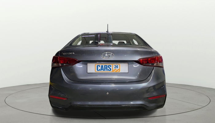 2019 Hyundai Verna 1.4 E PETROL, Petrol, Manual, 49,905 km, Back/Rear