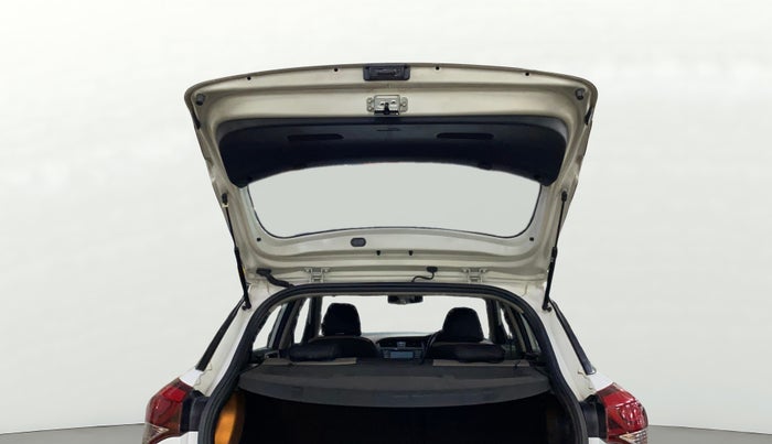 2016 Hyundai Elite i20 ASTA 1.2 (O), Petrol, Manual, 69,422 km, Boot Door Open