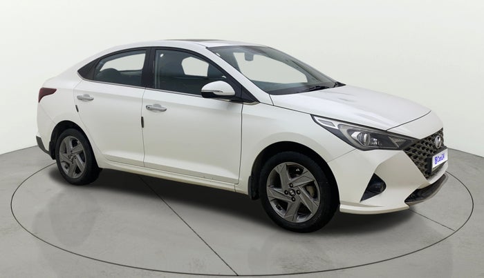 2022 Hyundai Verna SX 1.5 VTVT, Petrol, Manual, 76,406 km, SRP