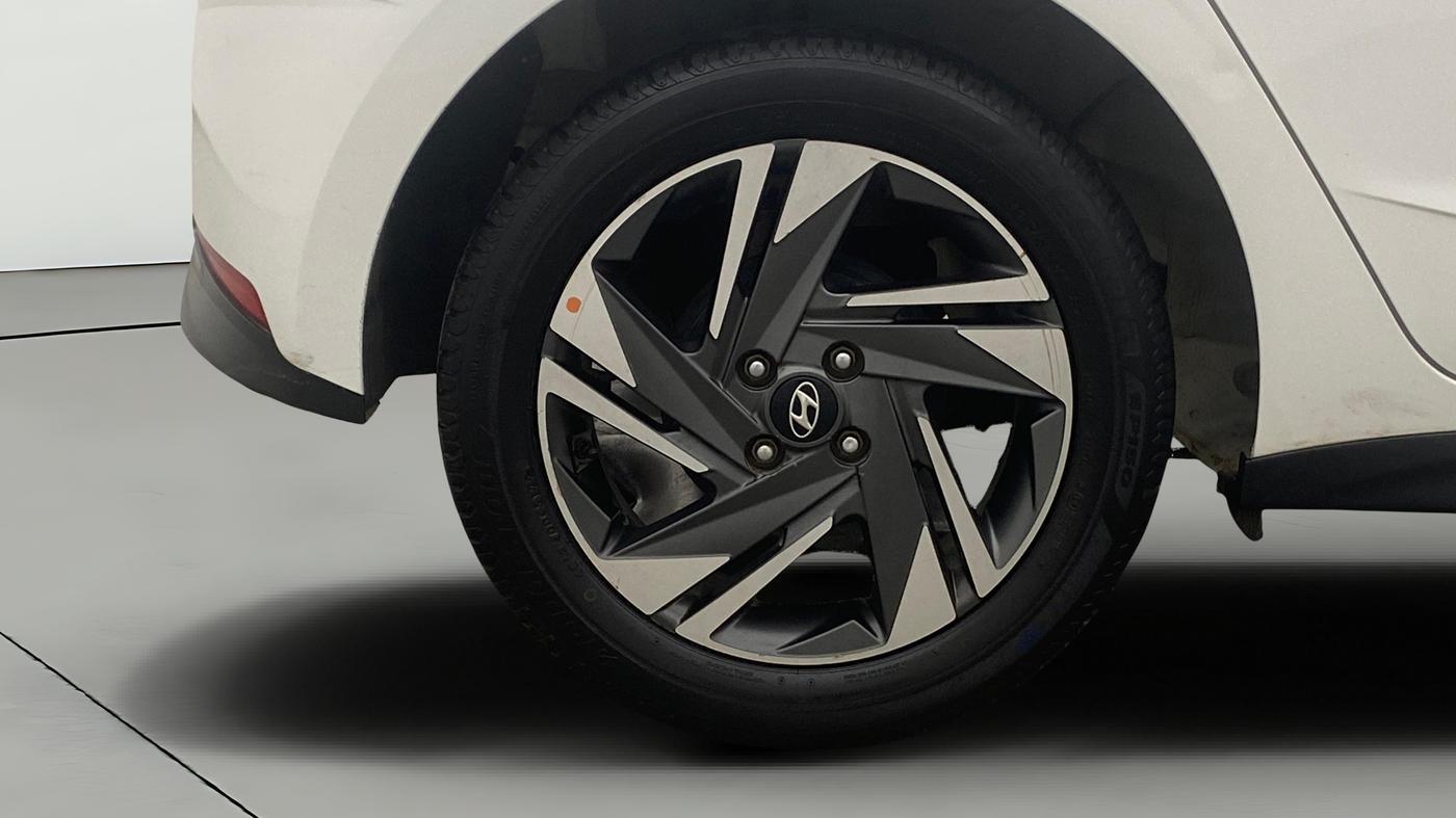 2021 Hyundai NEW I20 ASTA (O) 1.0 TURBO GDI DCT, Petrol, Automatic, 8,988 km, Right Rear Wheel