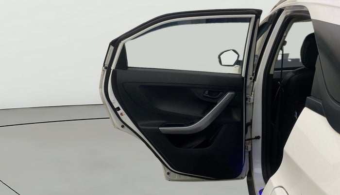 2023 Tata NEXON XM PLUS SUNROOF PETROL, Petrol, Manual, 27,881 km, LHS Rear Door