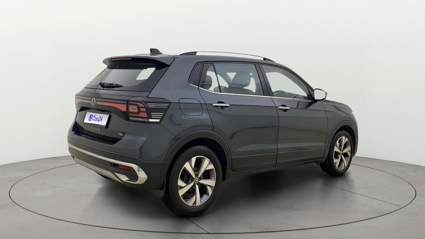 2022 Volkswagen TAIGUN TOPLINE 1.0 TSI AT, Petrol, Automatic, 1,16,362 km, Right Back Diagonal