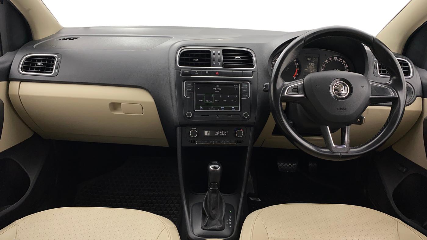 2017 Skoda Rapid STYLE 1.5 TDI AT, Diesel, Automatic, 1,12,847 km, Dashboard