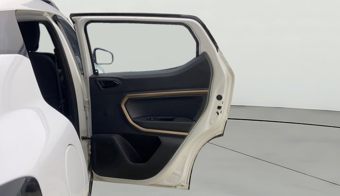 2021 Renault Kiger RXT (O) MT, Petrol, Manual, 38,965 km, RHS Rear Door