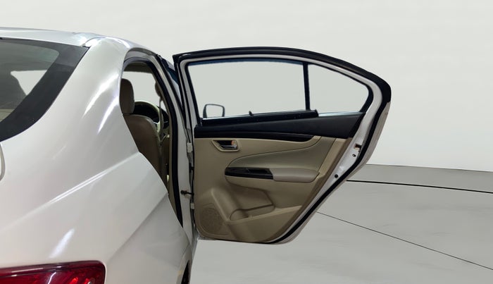 2018 Maruti Ciaz ALPHA 1.4 PETROL, CNG, Manual, 95,954 km, RHS Rear Door