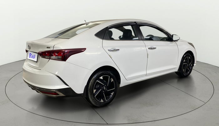2021 Hyundai Verna SX (O) 1.5 CRDI AT, Diesel, Automatic, 1,08,132 km, Right Back Diagonal