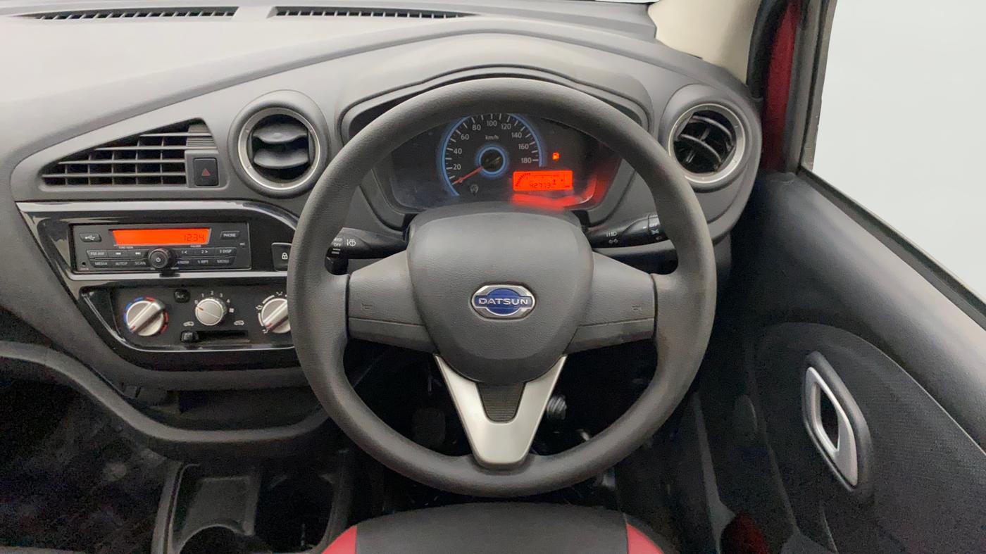 2018 Datsun Redi Go T (O), Petrol, Manual, 42,787 km, Steering Wheel Close Up
