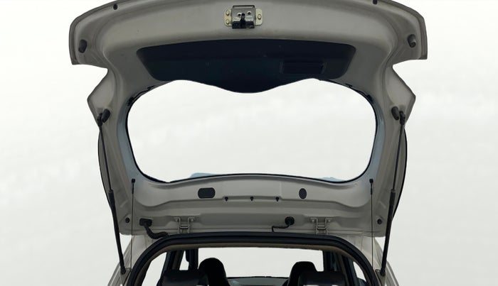 2018 Hyundai Grand i10 ASTA 1.2 KAPPA VTVT, Petrol, Manual, 51,541 km, Boot Door Open