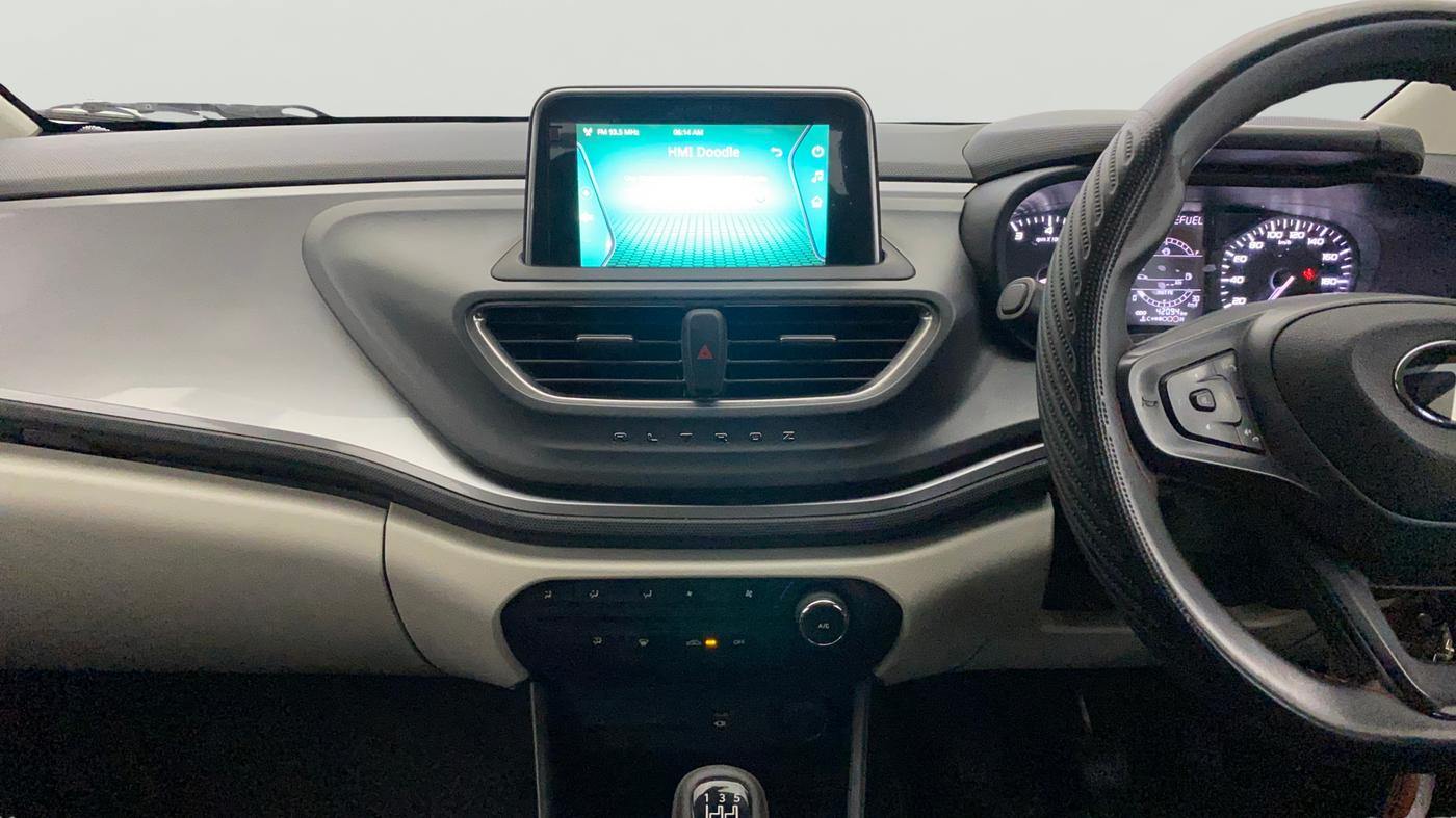 2024 Tata ALTROZ XM PLUS PETROL, Petrol, Manual, 42,134 km, Air Conditioner