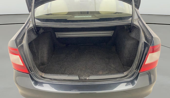 2016 Skoda Rapid 1.6 MPI STYLE PLUS AT, Petrol, Automatic, 87,383 km, Boot Open Zoomed View