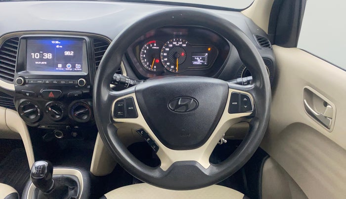 2018 Hyundai NEW SANTRO ASTA MT, Petrol, Manual, 1,29,553 km, Steering Wheel Close Up