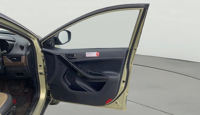 2022 Tata NEXON XZA PLUS KAZIRANGA PETROL, Petrol, Automatic, 31,771 km, RHS Front Door