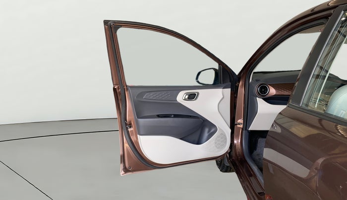 2020 Hyundai AURA SX PLUS 1.2 AMT, Petrol, Automatic, 19,219 km, LHS Front Door