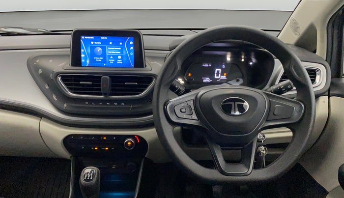 2025 Tata ALTROZ XM PLUS SUNROOF CNG, CNG, Manual, 28,035 km, Steering Wheel Close Up