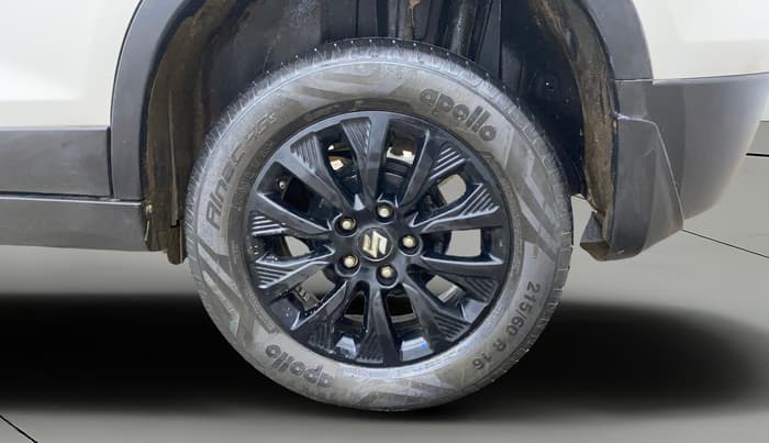 2022 Maruti Vitara Brezza ZXI, Petrol, Manual, 29,185 km, Left Rear Wheel