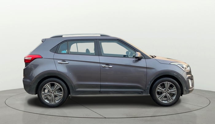 2016 Hyundai Creta SX PLUS AT 1.6 PETROL, CNG, Automatic, 61,285 km, Right Side View