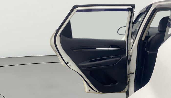 2021 KIA SONET HTK PLUS 1.5 AT, Diesel, Automatic, 67,318 km, LHS Rear Door