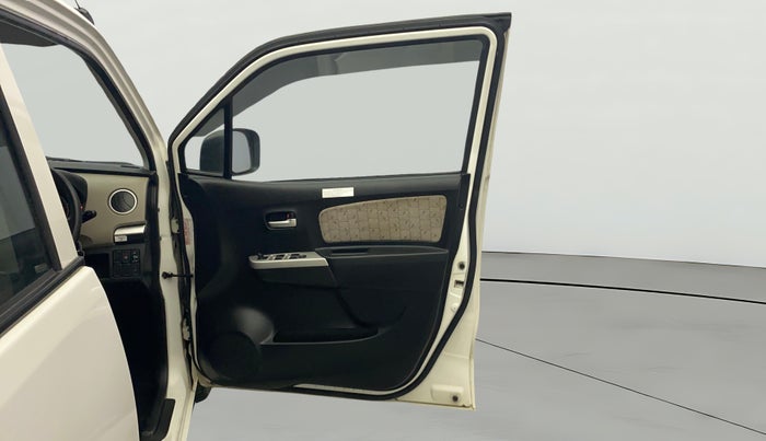 2016 Maruti Wagon R 1.0 VXI AMT, Petrol, Automatic, 56,463 km, RHS Front Door