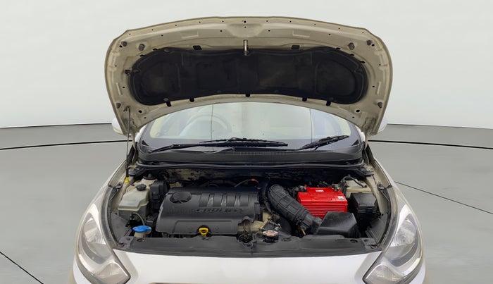 2014 Hyundai Verna FLUIDIC 1.4 CRDI CX, Diesel, Manual, 1,08,392 km, Open Bonet