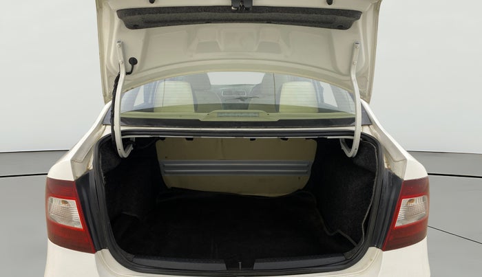 2017 Skoda Rapid AMBITION 1.6 MPI AT, Petrol, Automatic, 61,048 km, Boot Open Zoomed View