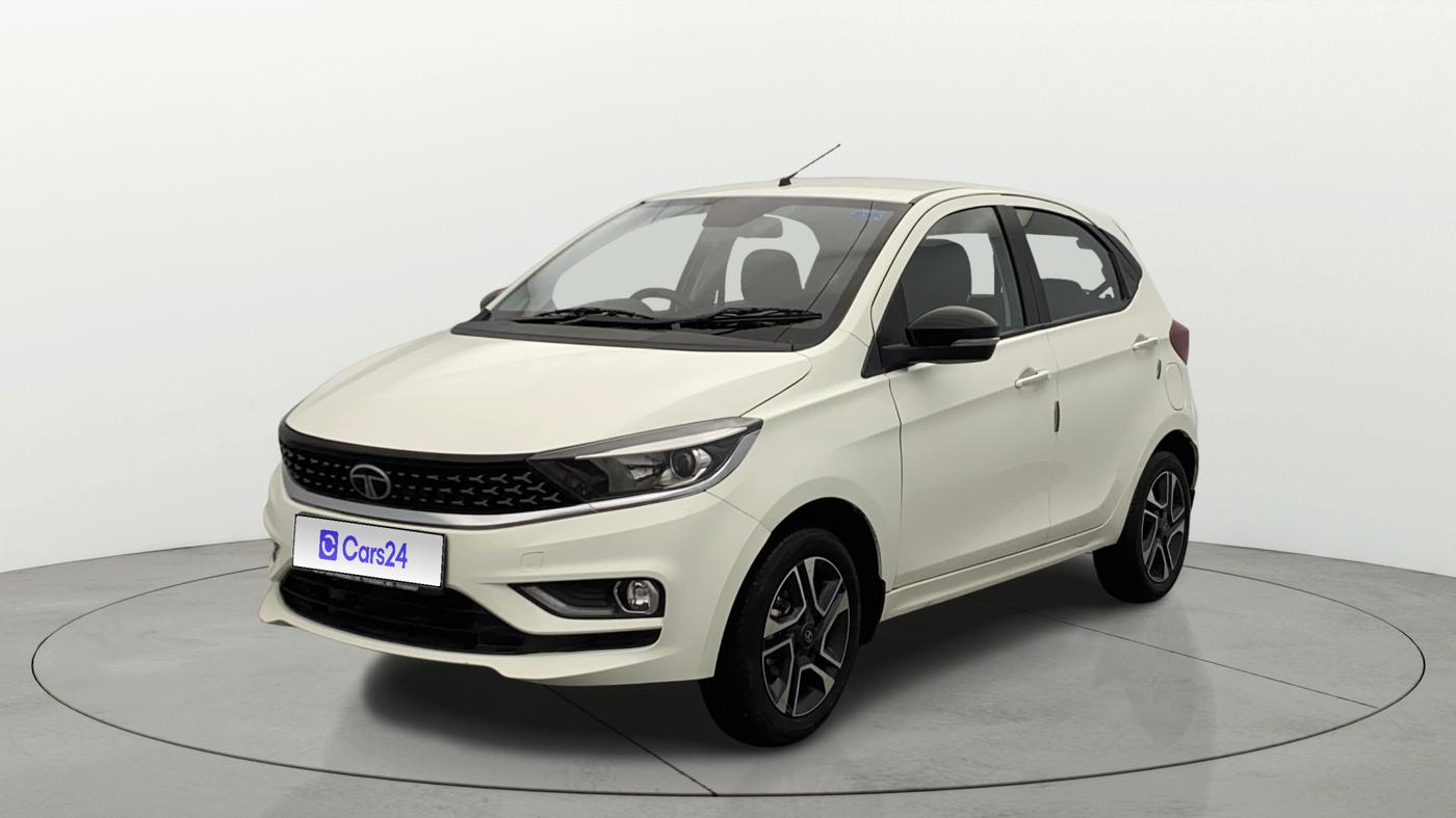 2024 Tata Tiago XZ PLUS PETROL, Petrol, Manual, 16,093 km, Left Front Diagonal