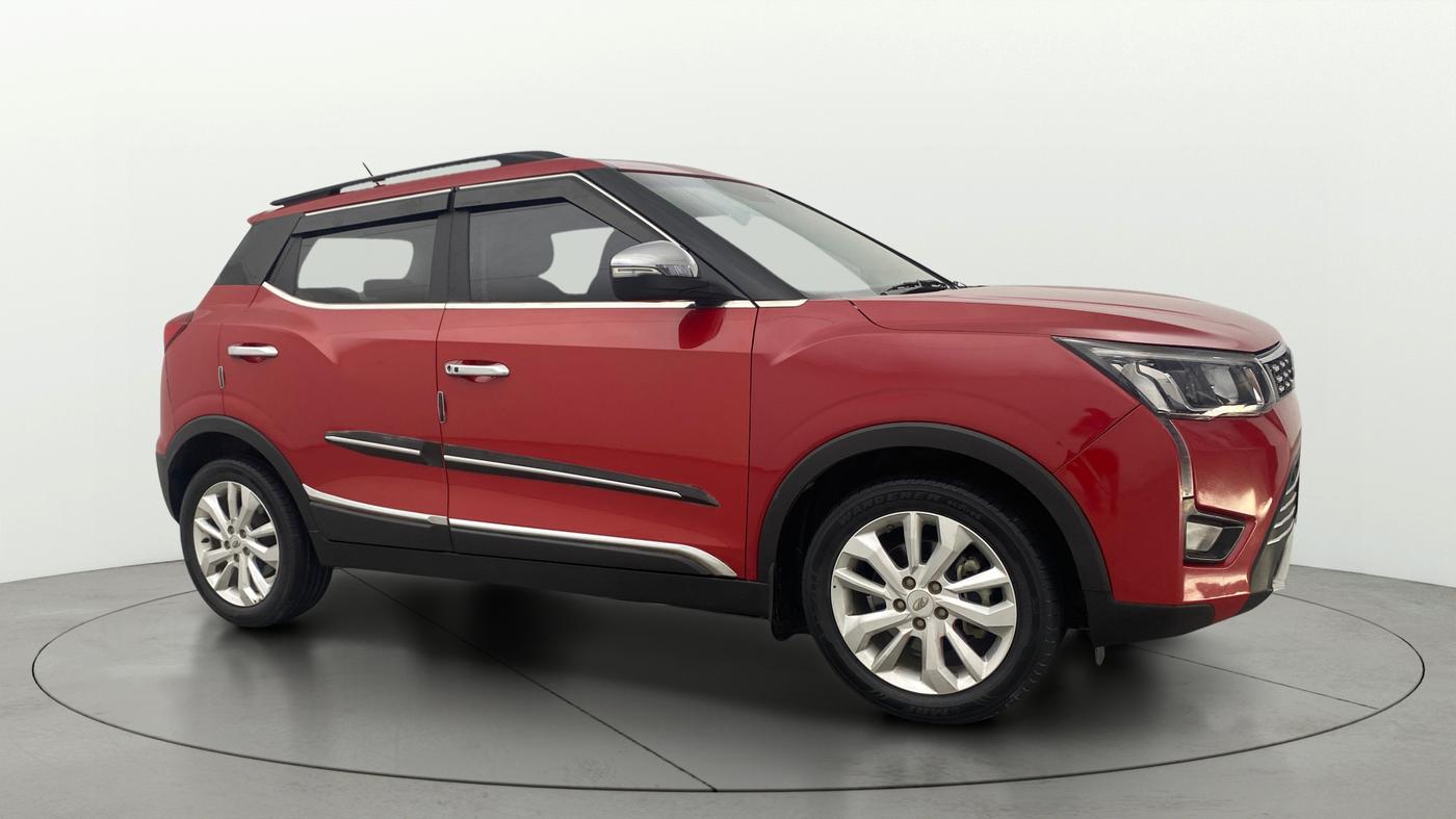 2021 Mahindra XUV300 W8 1.2 PETROL, Petrol, Manual, 55,848 km, Right Front Diagonal