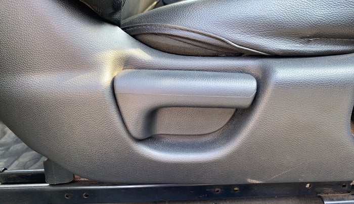 2017 Honda WR-V 1.2L I-VTEC VX MT, Petrol, Manual, 91,358 km, Third Seat Row ( optional )