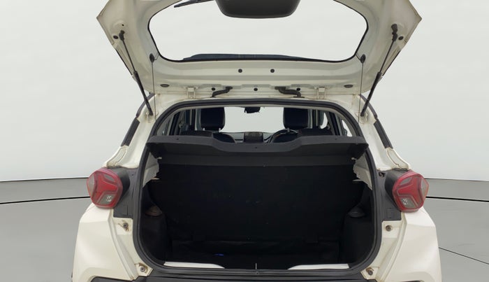 2022 Tata PUNCH CREATIVE  MT, Petrol, Manual, 13,236 km, Boot Open Zoomed View