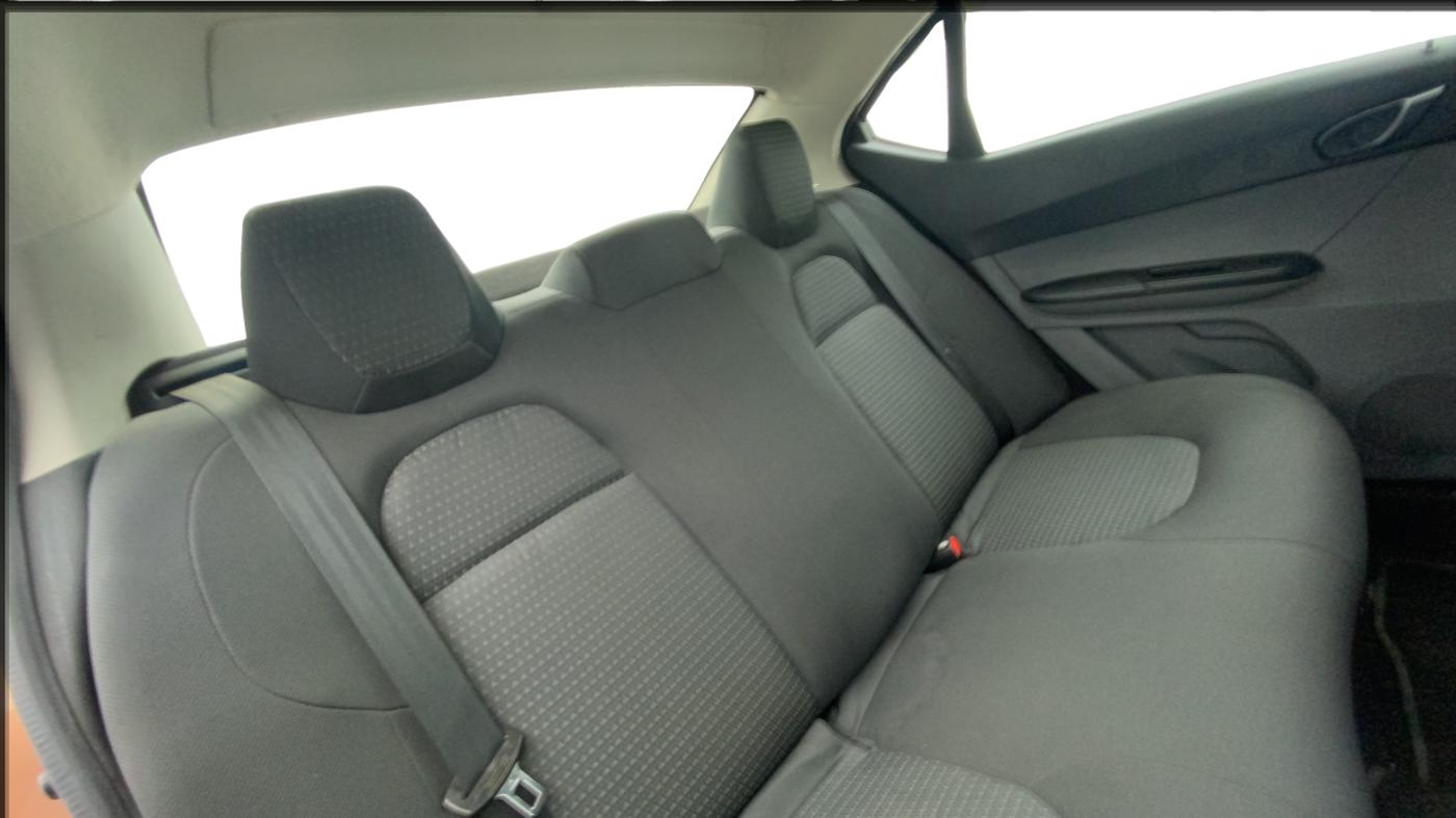 2018 Tata TIGOR XM PETROL, CNG, Manual, 1,15,622 km, Right Side Rear Door Cabin
