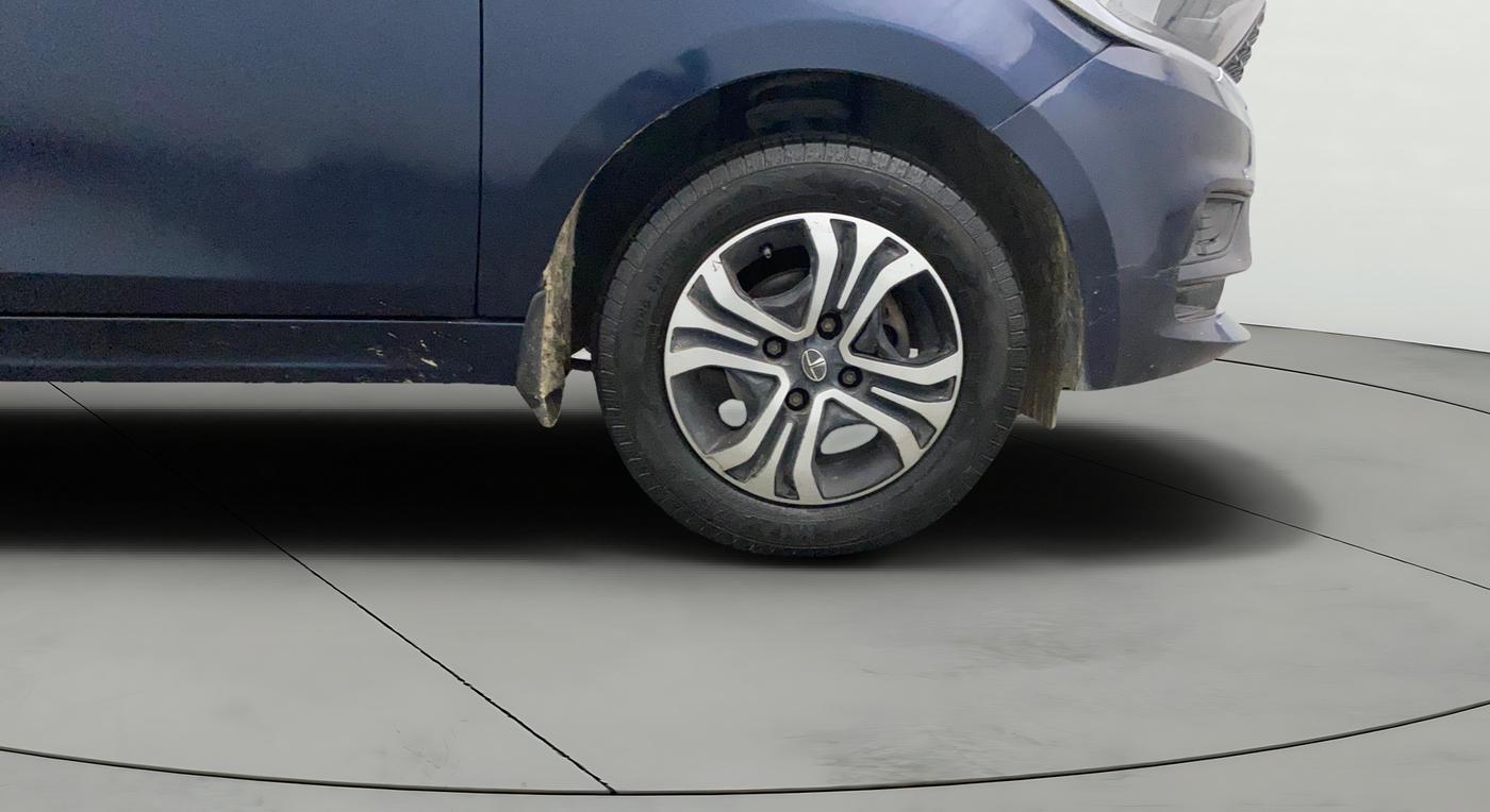 2022 Tata Tiago XT CNG, CNG, Manual, 66,008 km, Right Front Wheel