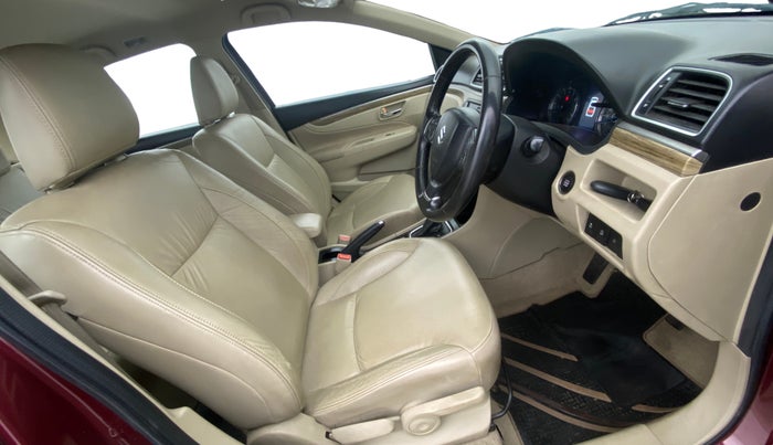 2020 Maruti Ciaz ALPHA  AT 1.5 SHVS PETROL, Petrol, Automatic, 79,654 km, Right Side Front Door Cabin