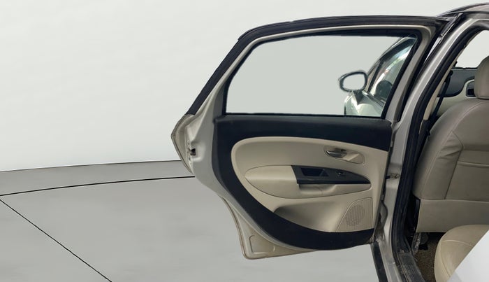 2015 Fiat Linea EMOTION 1.4 L T JET, Petrol, Manual, 52,130 km, LHS Rear Door