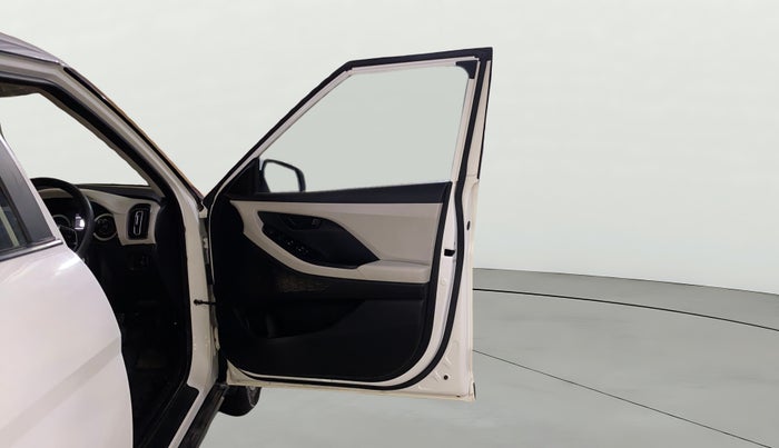 2022 Hyundai Creta EX 1.5 PETROL, Petrol, Manual, 26,708 km, RHS Front Door