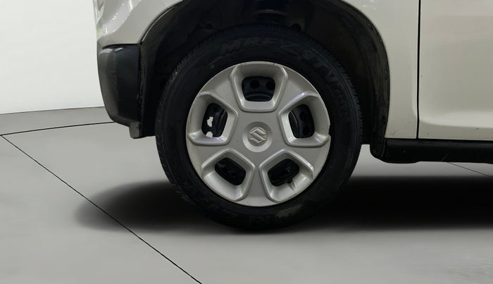 2021 Maruti S PRESSO VXI (O) CNG, CNG, Manual, 94,334 km, Left Front Wheel