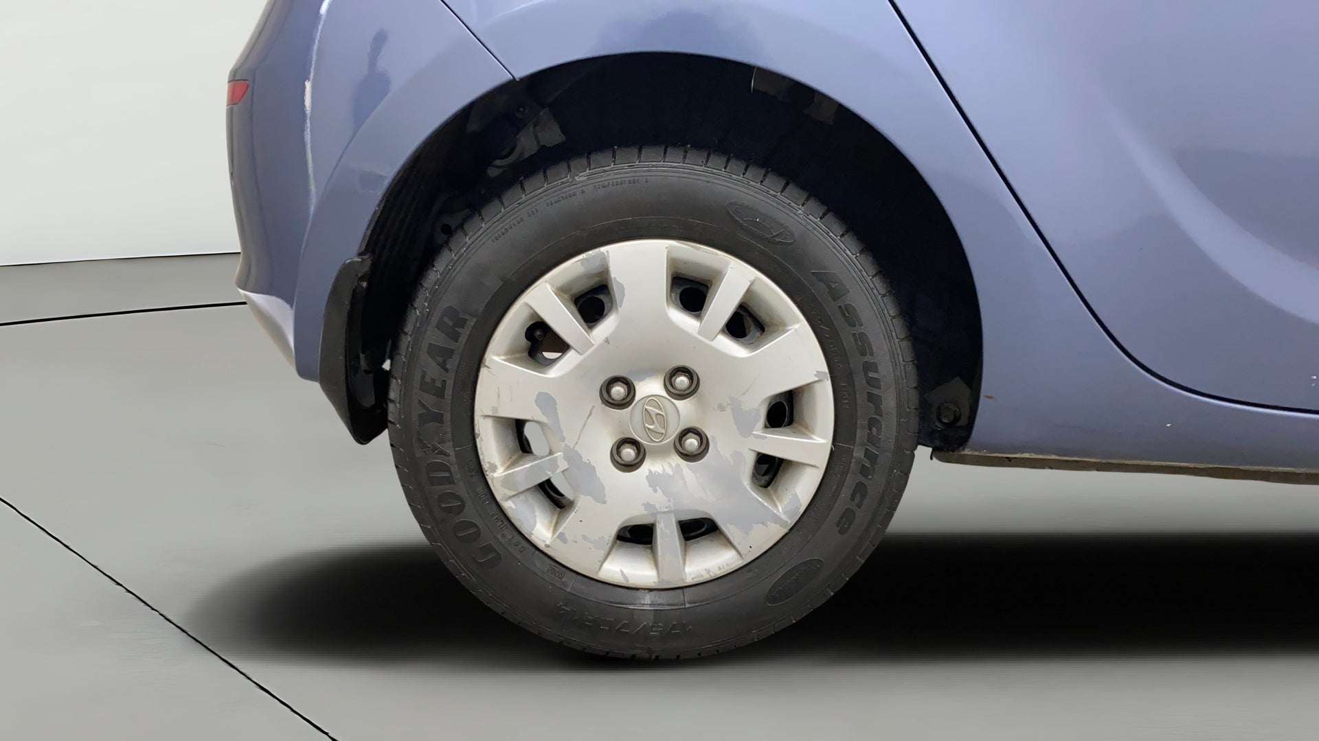 camera-Right-Rear-Wheel