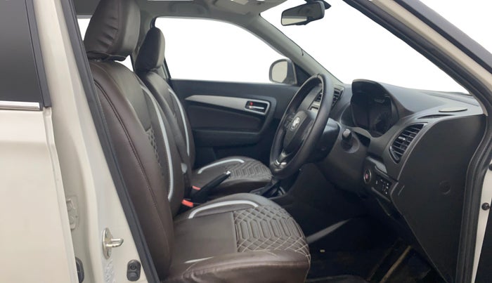 2022 Toyota URBAN CRUISER PREMIUM GRADE AT, Petrol, Automatic, 23,617 km, Right Side Front Door Cabin