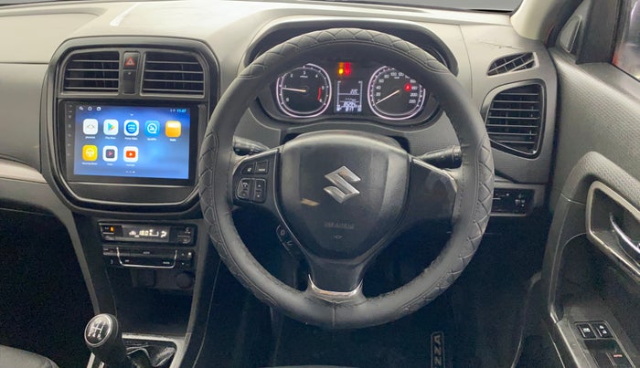 2017 Maruti Vitara Brezza ZDI, Diesel, Manual, 85,364 km, Steering Wheel Close Up