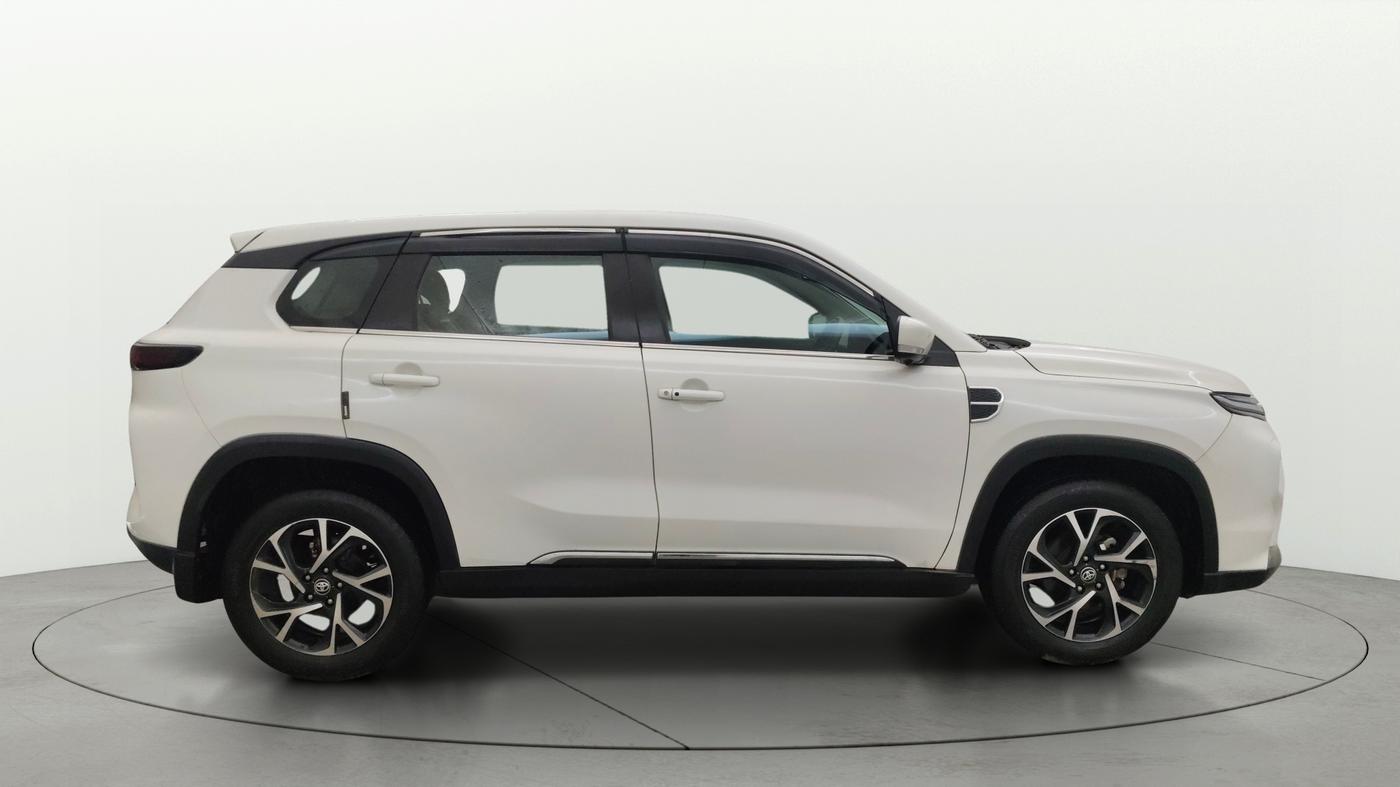 2023 Toyota URBAN CRUISER HYRYDER G NEO DRIVE, Petrol, Manual, 66,856 km, Right Side View