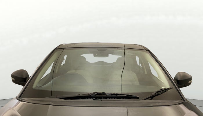 2018 Tata NEXON XM PETROL, CNG, Manual, 1,37,512 km, Front Windshield
