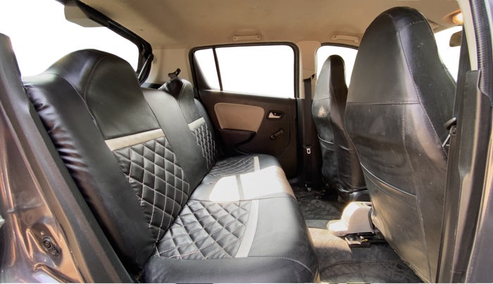 2022 Maruti Alto LXI O, Petrol, Manual, 65,099 km, Right Side Rear Door Cabin