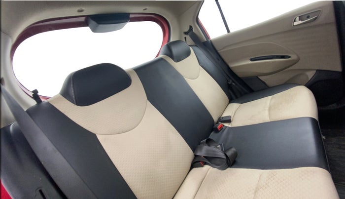 2018 Hyundai NEW SANTRO SPORTZ AMT, Petrol, Automatic, 69,331 km, Right Side Rear Door Cabin
