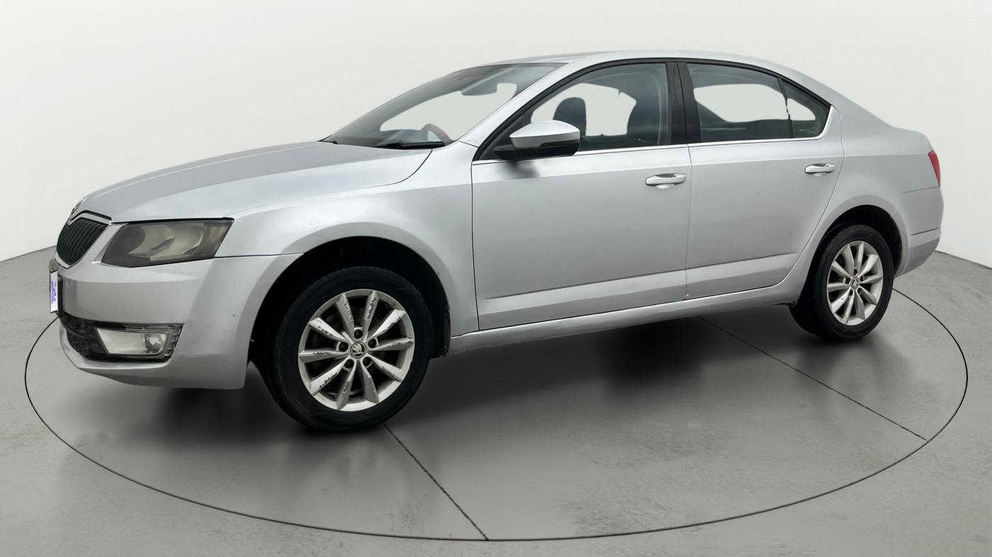 2015 Skoda Octavia AMBITION 1.4 TSI, Petrol, Manual, 1,47,263 km, Left Front Diagonal
