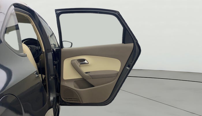 2016 Skoda Rapid 1.6 MPI STYLE PLUS AT, Petrol, Automatic, 87,383 km, RHS Rear Door