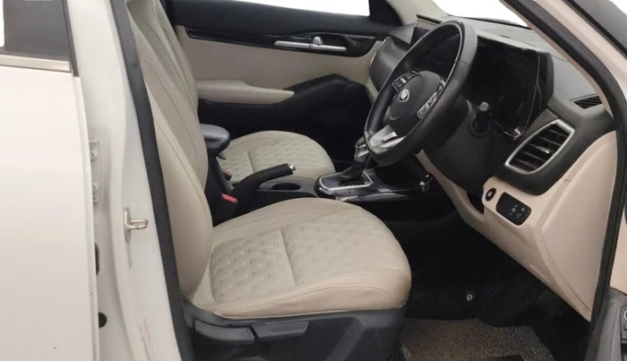 2020 KIA SELTOS HTX IVT 1.5 PETROL, Petrol, Automatic, 67,094 km, Right Side Front Door Cabin