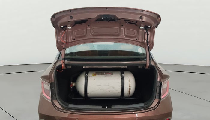 2022 Hyundai AURA S 1.2 CNG, CNG, Manual, 27,951 km, Boot Door Open