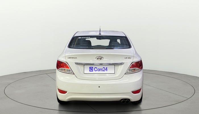 2014 Hyundai Verna FLUIDIC 1.6 CRDI SX, Diesel, Manual, 1,11,484 km, Back/Rear
